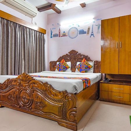 Fabhotel The Eden Ruby Колката Екстериор снимка