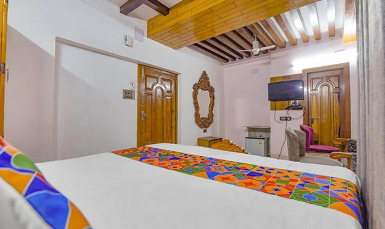Fabhotel The Eden Ruby Колката Екстериор снимка