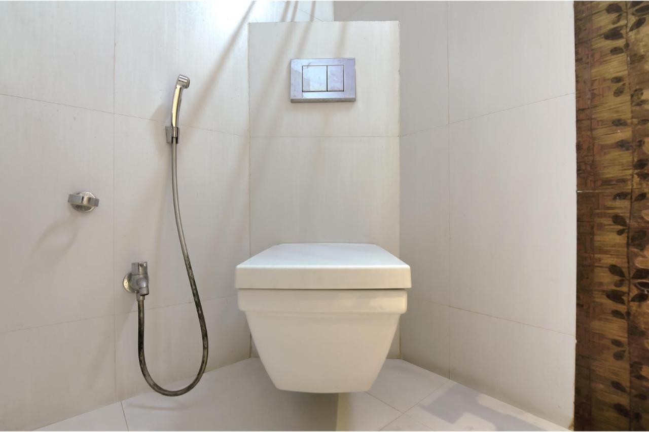 Fabhotel The Eden Ruby Колката Екстериор снимка